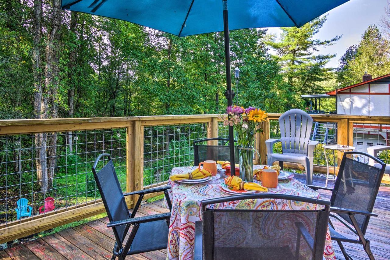 Shaw Creek Cottage With Fire Pit And Forest Views Хендерсонвилл Экстерьер фото